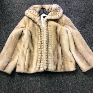 Women’s faux fur